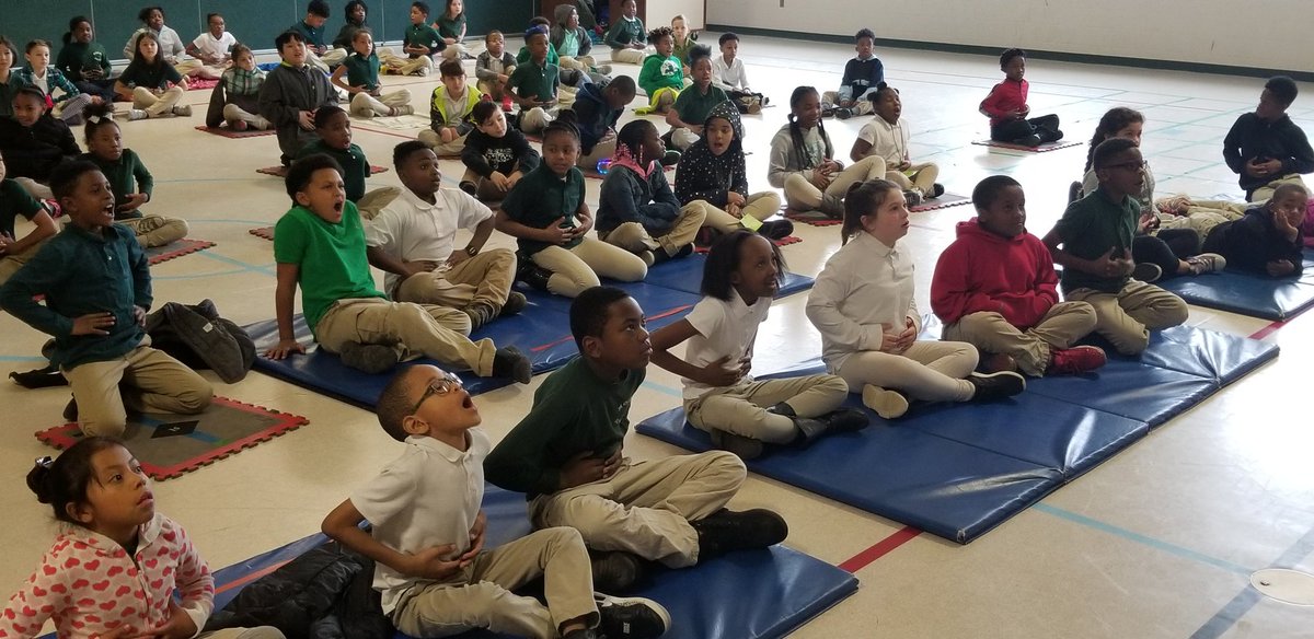 MooreMagnet's tweet image. Exercising our Intrapersonal Intelligence  (self smarts) on Early Release Day with some yoga! #multipleintelligence #howardgardner @MooreMagnetES