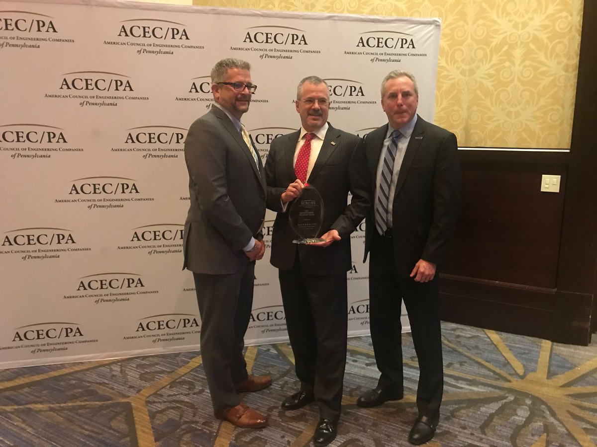 ACEC_PA's tweet photo. Congratulations to @BoltSteven for being the recipient of this year’s Distinguished Award of Merit! #DiamondAwards https://t.co/k9t1RZr9Ck
