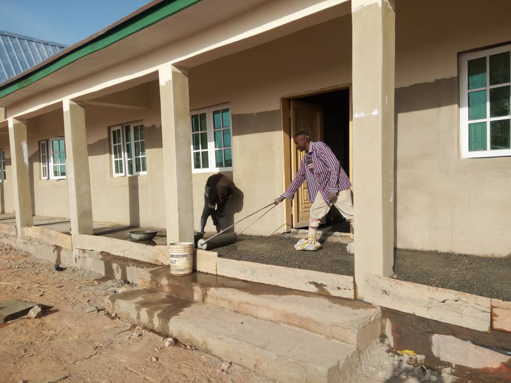 Plateausdgs's tweet photo. PROJECTS BEING EXECUTED BY PLATEAU SDGs ACROSS 17 LGAs IN PLATEAU STATE HAVE REACHED COMPLETION STAGES. THIS IS IN LINE WITH THE 3 MONTHS MANDATE GIVEN CONTRACTORS BY THE STATE PROJECT COORDINATOR (HON. SAMUEL DAMLA) IN DECEMBER 2018 https://t.co/J8ZegGzhEd