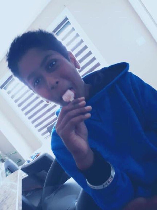 ItecTweets's tweet image. He went from “skiiiiiiirrrrttt skirrrttttt”
To “ I finished my homework extra early today” real quick