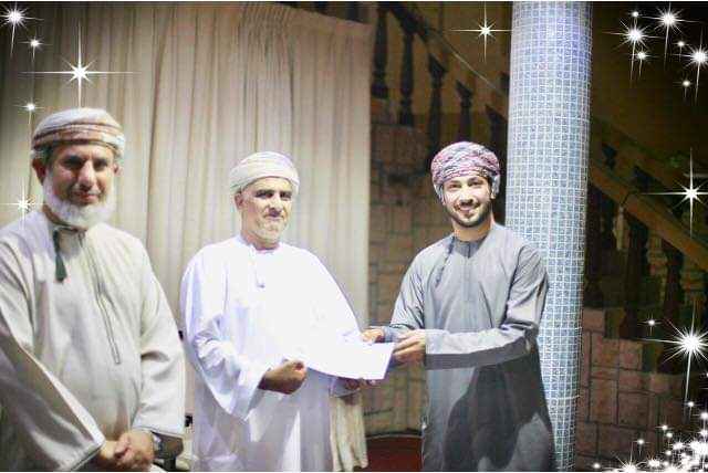 ArlibsDigiMapM's tweet photo. تكريم #الخريطة_الرقمية_للمكتبات_ومراكز_المعلومات_العربية خلال الحفل القائم من قبل راعي الحفل المكرم حاتم الطائي، على هامش اختتام فعاليات #المؤتمر_الدولي_الأول للجمعية العمانية للمكتبات والمعلومات 
وقد تسلم التكريم الاستاذ:
عبد الله الهنائي
منسق الخريطة الرقمية بسلطنة عمان https://t.co/MBTupxO8ro