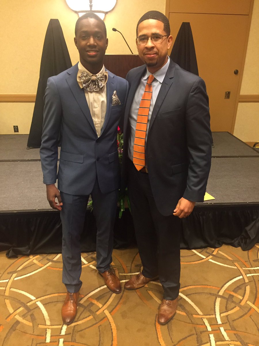 It was great to reconnect with one of my former student athletes <a href="/robert_t2_/">RT2😎</a>  at the <a href="/AldineISD/">Aldine ISD</a> Business Partner Luncheon. I’m proud you