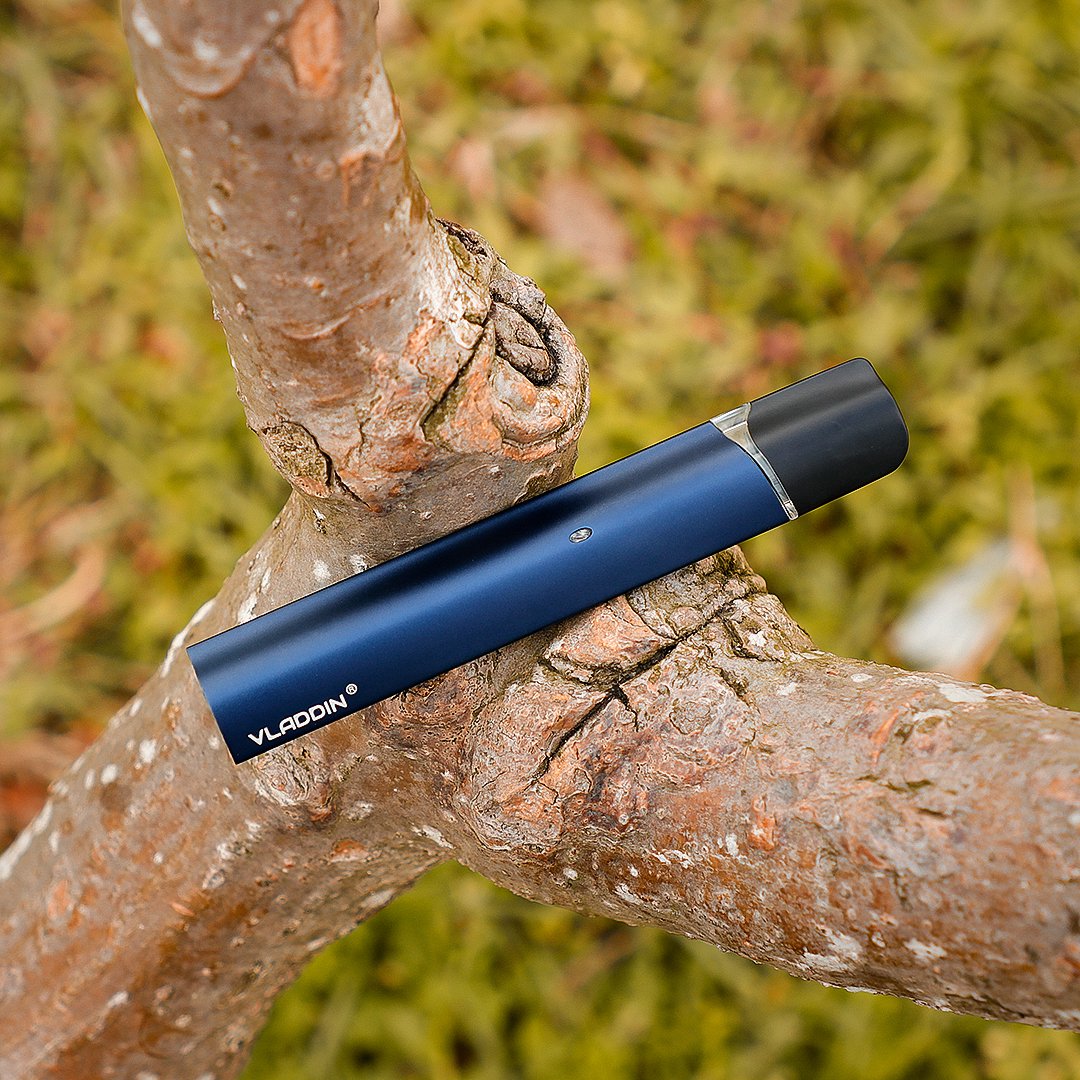 urvapin's tweet image. #Vladdin Refillable Pod Kit is one of the hottest pod system kit in the market now. And the new colors is coming. 
You can get it with $48.99 and enjoy extra 8% Off.

#Coupon: VC8(Enjoy extra 8% Off)

urvapin.com/vladdin-pod-sy…

#EcigDeals #VapingCheap #VapeDeals #ECigClearance