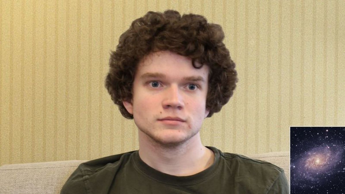 TheOnion's tweet photo. Universe Feels Zero Connection To Guy Tripping On Mushrooms https://t.co/YOdoLAkH80 https://t.co/x4PF73DWeZ