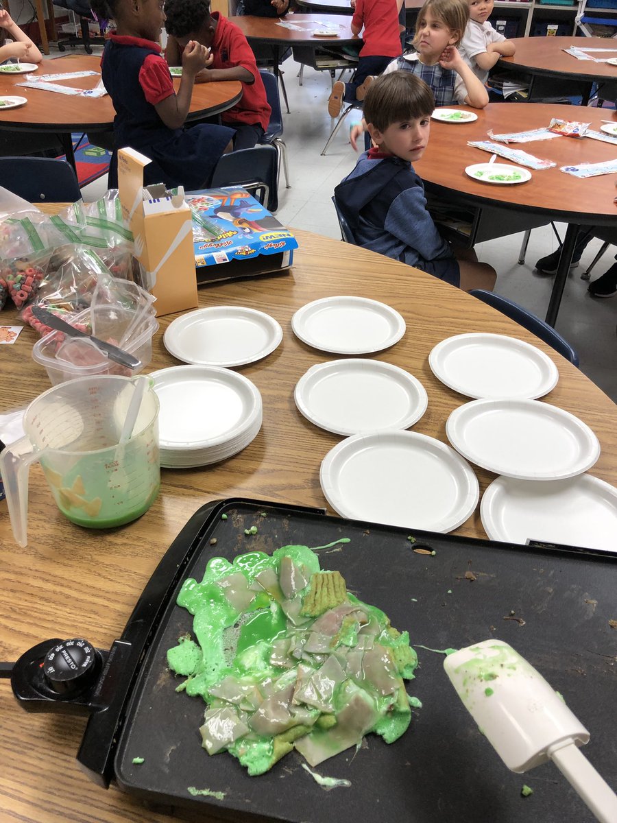 MilfordKClass's tweet photo. We like green eggs and ham! We do like them Sam-I-Am! Happy birthday Dr. Seuss!
@MilfordKClass @MaryBAustin #happybirtbdayDrSeuss #greeneggsandham https://t.co/Ia3SDNdgzs