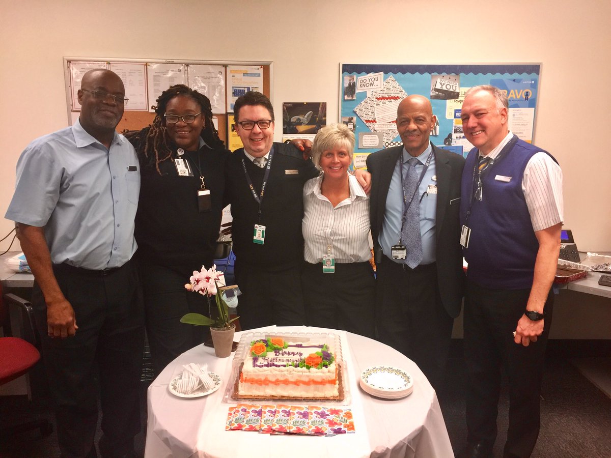 jhannellek's tweet photo. Congratulations on your retirement Julie! You will be missed! #TeamATL #32yearsofservice @weareunited @barkleyscotty https://t.co/y8Ls0WGnbj