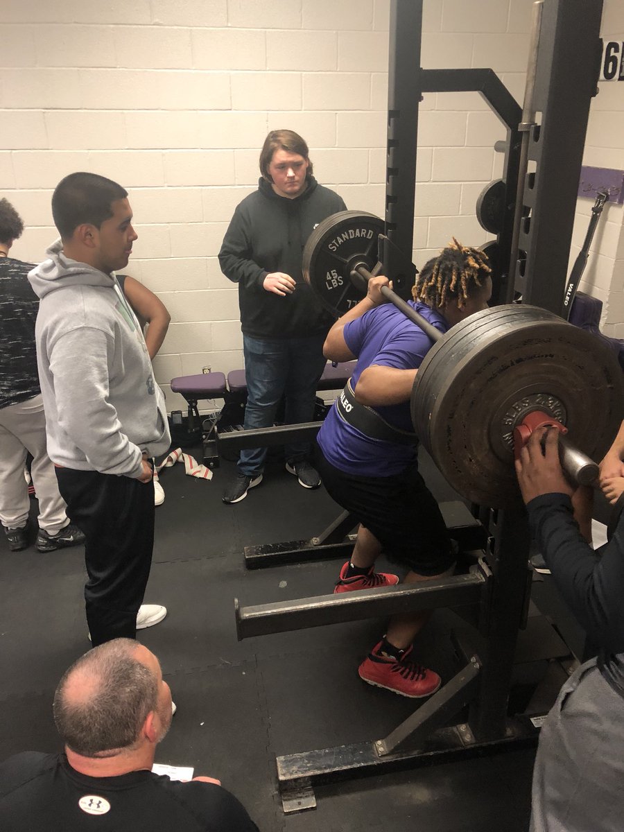 RichardsonHS_FB's tweet photo. Great job tonight fellas! Proud of our growth! Shoutout to our coaching staff for putting on a great meet! Thank you especially to @rushinbr for organizing and making it run smoothly! #StayPurple https://t.co/gbP7CqPLhk