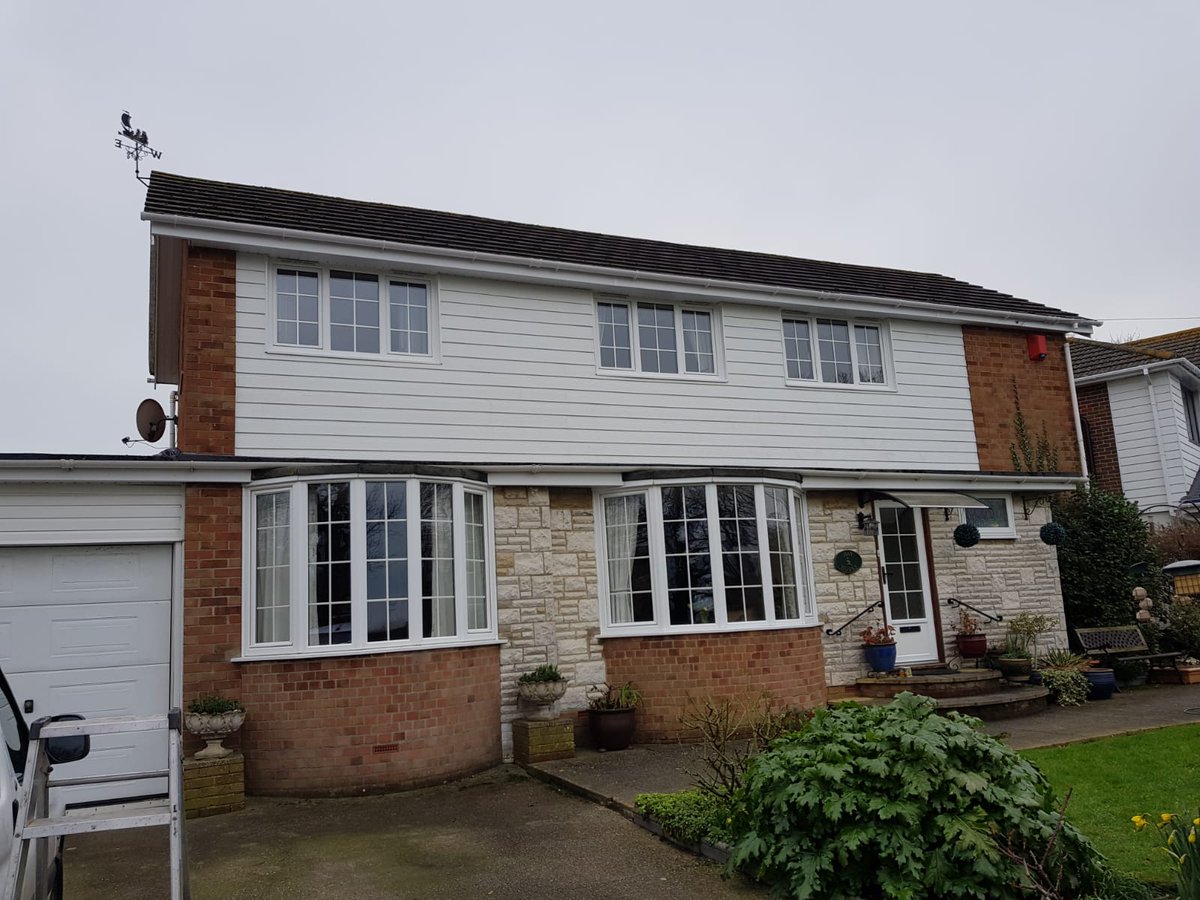guttercareuk's tweet photo. Take a look at one of our recent jobs. 
@Guttercareuk #Installed #Cedral #Cladding to a house on #HaylingIsland 

Available in a range of colours.
  
#GuttercareUK #Fibreboard #PVCu #Aluminium #Zinc #Copper #WallInsulation #Gutters #Fascias #Soffits https://t.co/O7MCX7K1k4