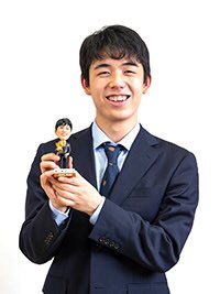 RT @shogi_jsa: 将棋界初！藤井聡太七段の新グッズ「ボブルヘッド」を