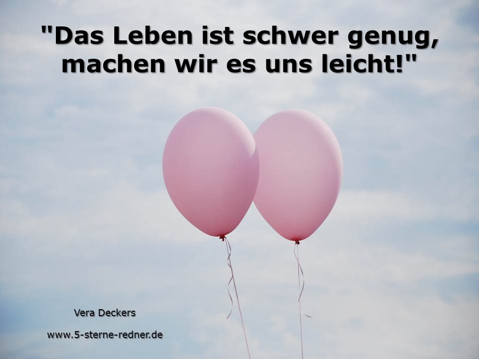 5sterneredner's tweet image. Der #Visualfriday mit unserer Kommunikations-Expertin und #Comedian Vera Deckers.
Hier geht es zu ihrem 5 Sterne Profil: 5-sterne-redner.de/referenten/ver…