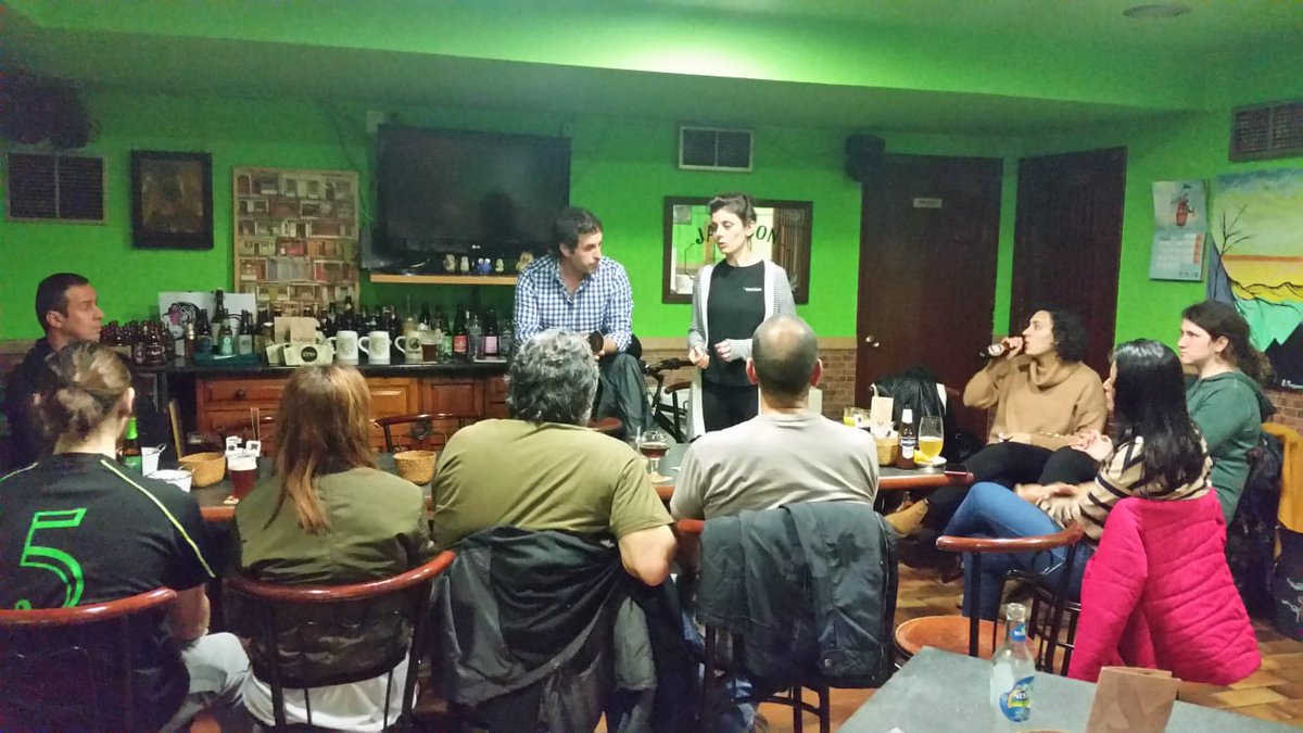 Onte no Moucho demos un agradable paseo polos cumios redondeados das montañas ourensás da man de Manu Rodríguez, experto en sendeirismo, visitas en  espacios protexidos e responsable de Ambulare 
#espazosnaturaisprotexidos #despoboamentorural #conservación