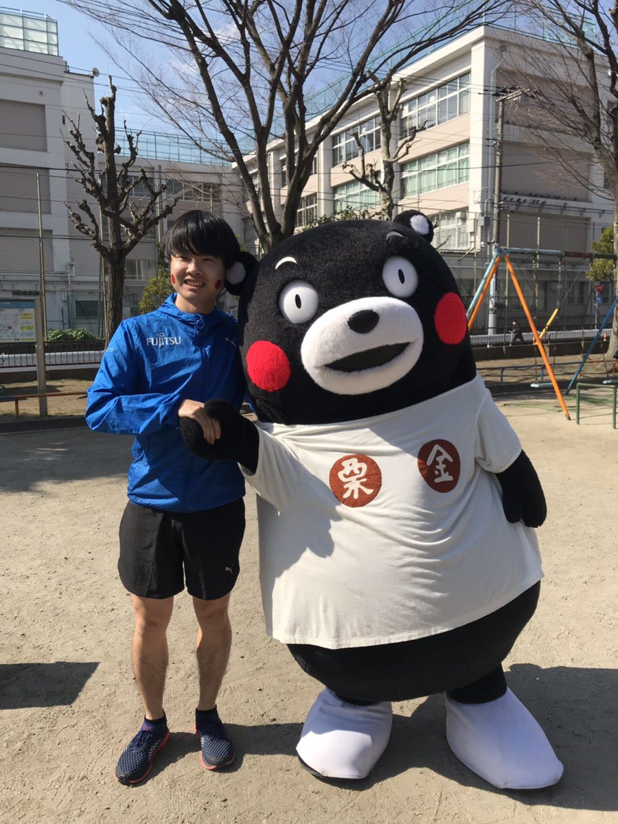 くまモン 公式 先日 銭湯くまモン 大黒湯 のイベント くまモンランニングday におじゃましてきたモン 元 東洋大学陸上部 主将の柏原竜二さんも赤いほっぺをつけてくれて嬉しかモーン