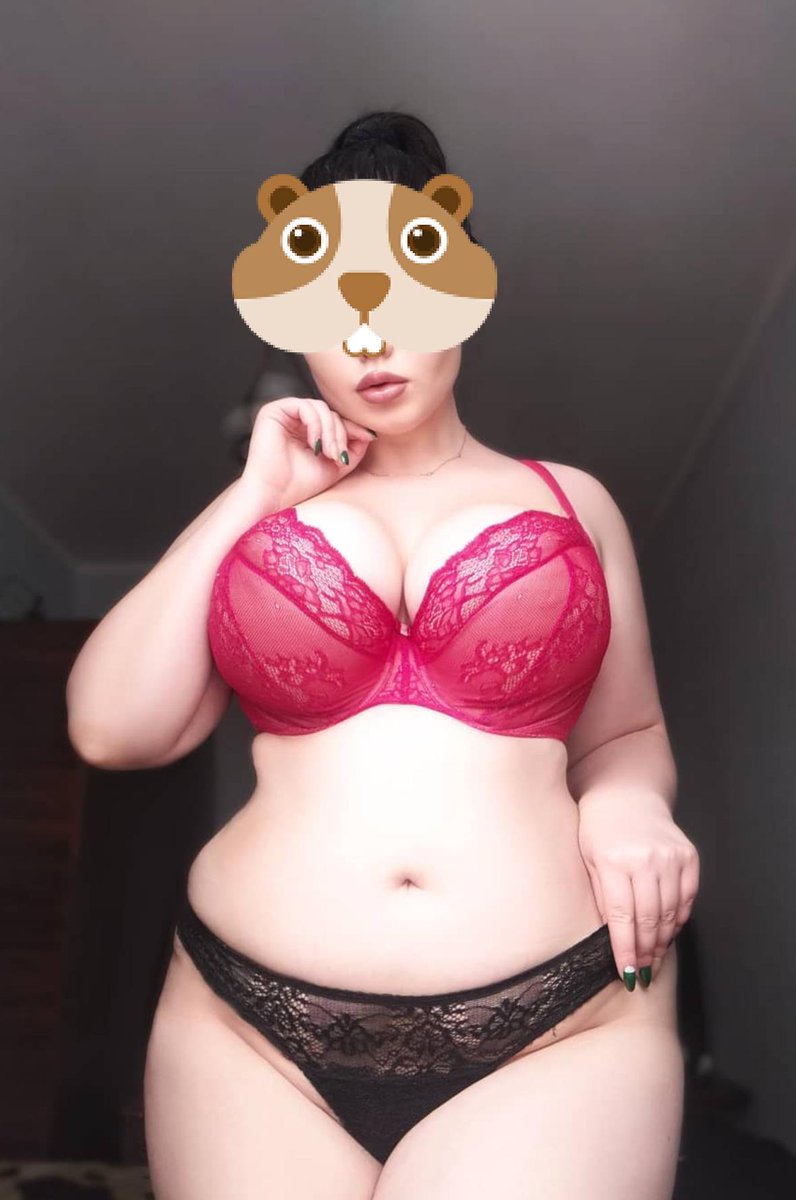 Göyüslerimin arasına alacam şimdi 🤗