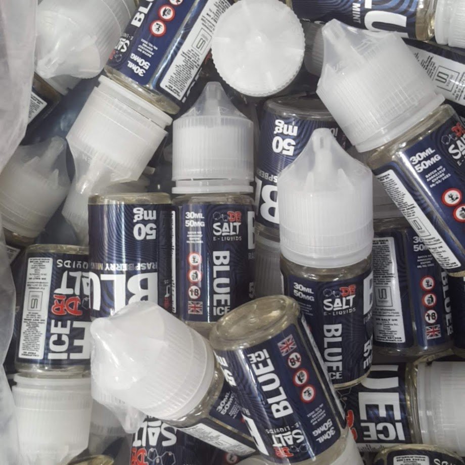 NEW FOR MEXICO
25mg and 50mg
30ml bottles
Also going to the US
.
BLUE ICE
Blue raspberry mint
#eliquids
#drsalteliquid
#drsalt

#eliquid #vape #ejuice #vapenation #vapelife #vapeporn #vapefam #vaping #vapers #vapecommunity #vapeon #instavape #vapetricks #vapestagram #vapedaily