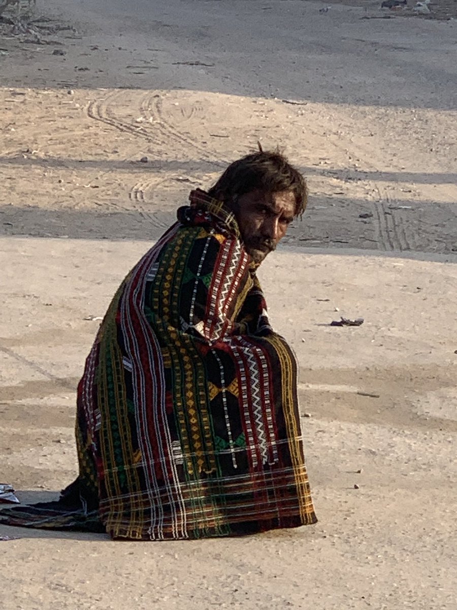 CalpakEdu's tweet photo. What a beautiful morning in Umerkot #WomenShould #CalpakEdu
#AnilaAli #CalSouthern #USInPakistan #USEmbassyIsb
#rsureformers California Southern University, a generous sponsor since 2017, proudly sponsors the CalPak Tharparkar Project 2019 and educates over 200 children. https://t.co/jzomrpohBw