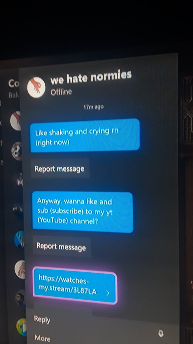 Delora_Nights's tweet photo. @XboxSupport this guy sent me a link that's an IP logger can you do something about that? https://t.co/16U7f0UM9g
