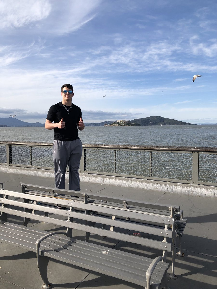 baileytparsons's tweet image. Had fun in the Bay today‼️ @StanfordFball Tomorrow 🌲‼️ #cardclass20