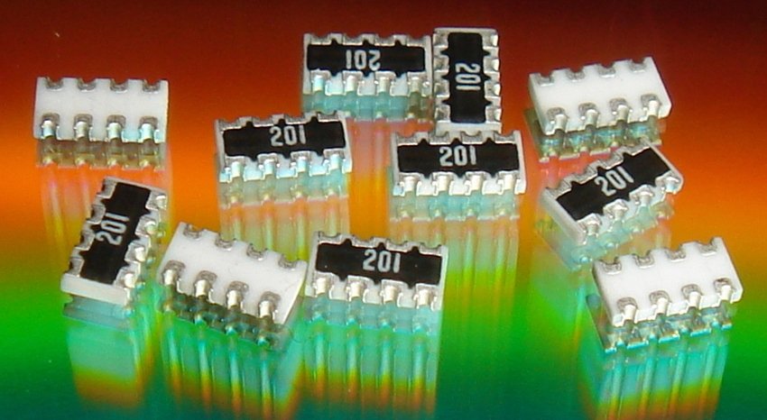 electronicspec's tweet photo. RAVF And RACF chip resistor arrays in stock! #Passives #Electronics #StackpoleElectronics https://t.co/hWMcoZQ9xm https://t.co/lHeDxBtKmj