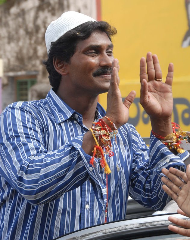 D0jIzZHU4AA80uT?format=jpg&name=900x900