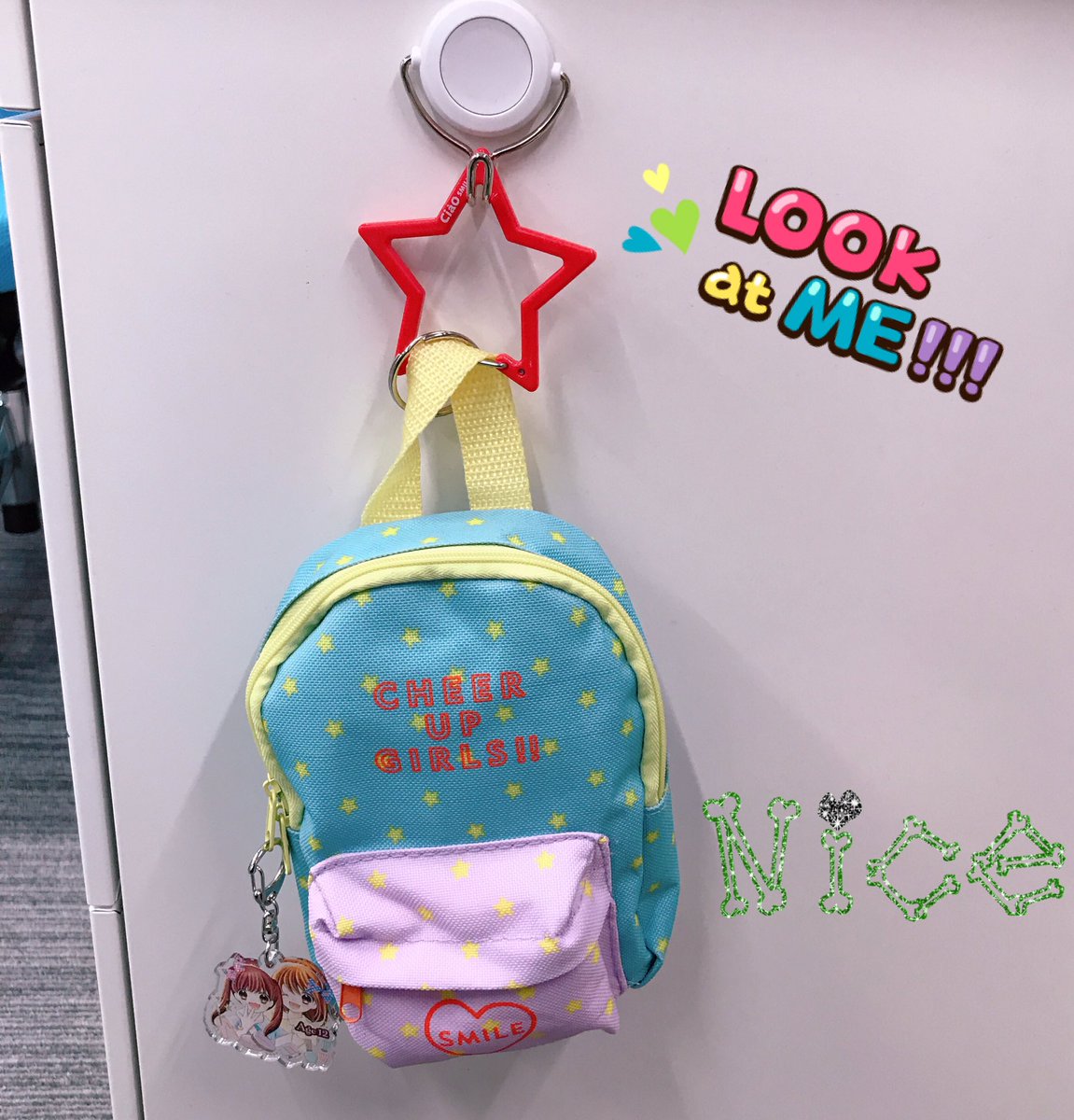 ちゃお編集部 ちゃお4月号本日発売 12歳 ソツギョウ 新章スタート 貯金箱もすっぽり入る リュック型ポーチ 机の横にかけちゃおっと カラビナ まいた先生にメッセージ バッグinメモ さらに プリ チャン新聞 12歳