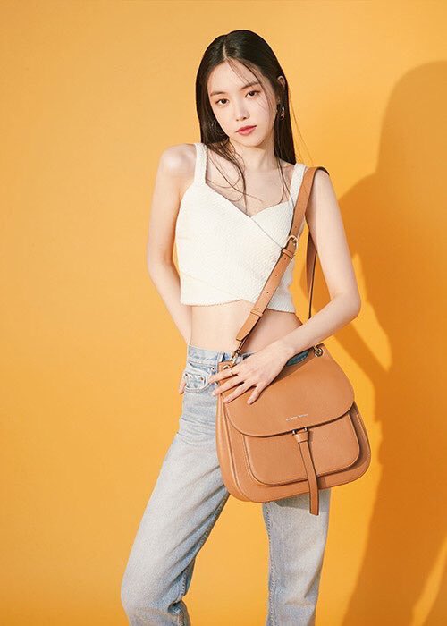 GGZONES's tweet photo. naeun https://t.co/gnAYT2cKtw