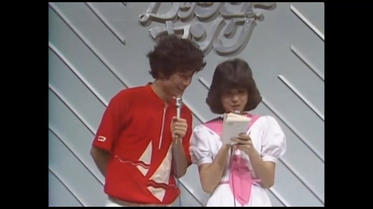 Hashtag 聖俊 Su Twitter