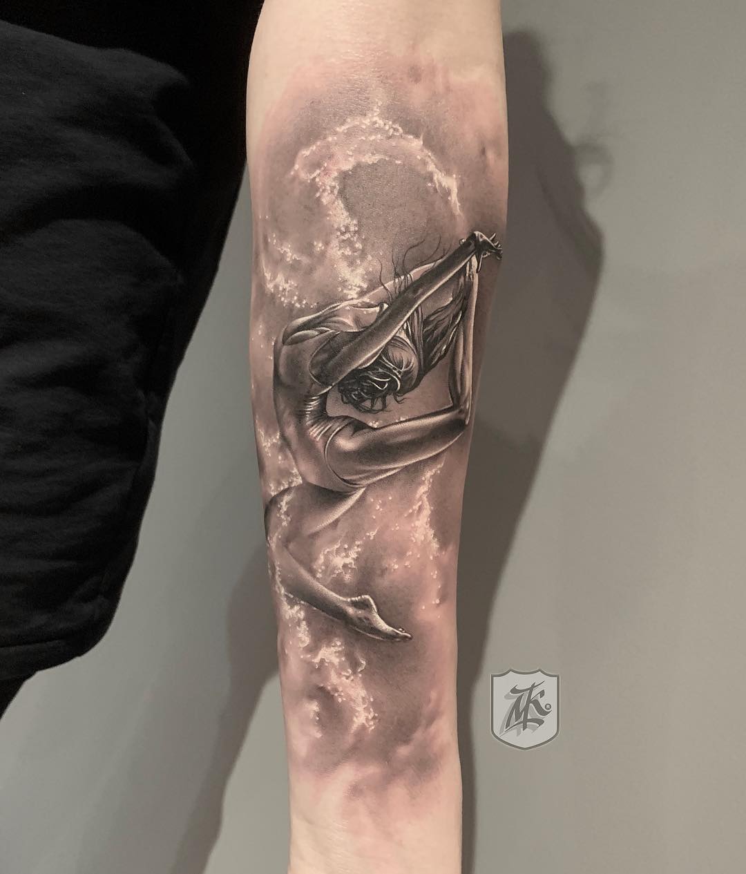 Killer Ink Tattoo on Twitter: "Meehow Kotarski did this excellent  ballerina-themed black and grey work with #killerinktattoo supplies!  #killerink #tattoo #tattoos #bodyart #ink #tattooartist #tattooart  #ballerina #blackandgrey #blackandgreytattoo https ...