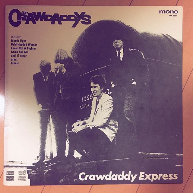 itochiro's tweet photo. 確定申告書類作成のお供に・・うるせー
#thecrawdaddys #crawdaddyexpress #voxx #bomprecords #garage #randb
#クロウダディズ #ロックンロール https://t.co/HDuwngP3sD https://t.co/JRIQSsaQuc