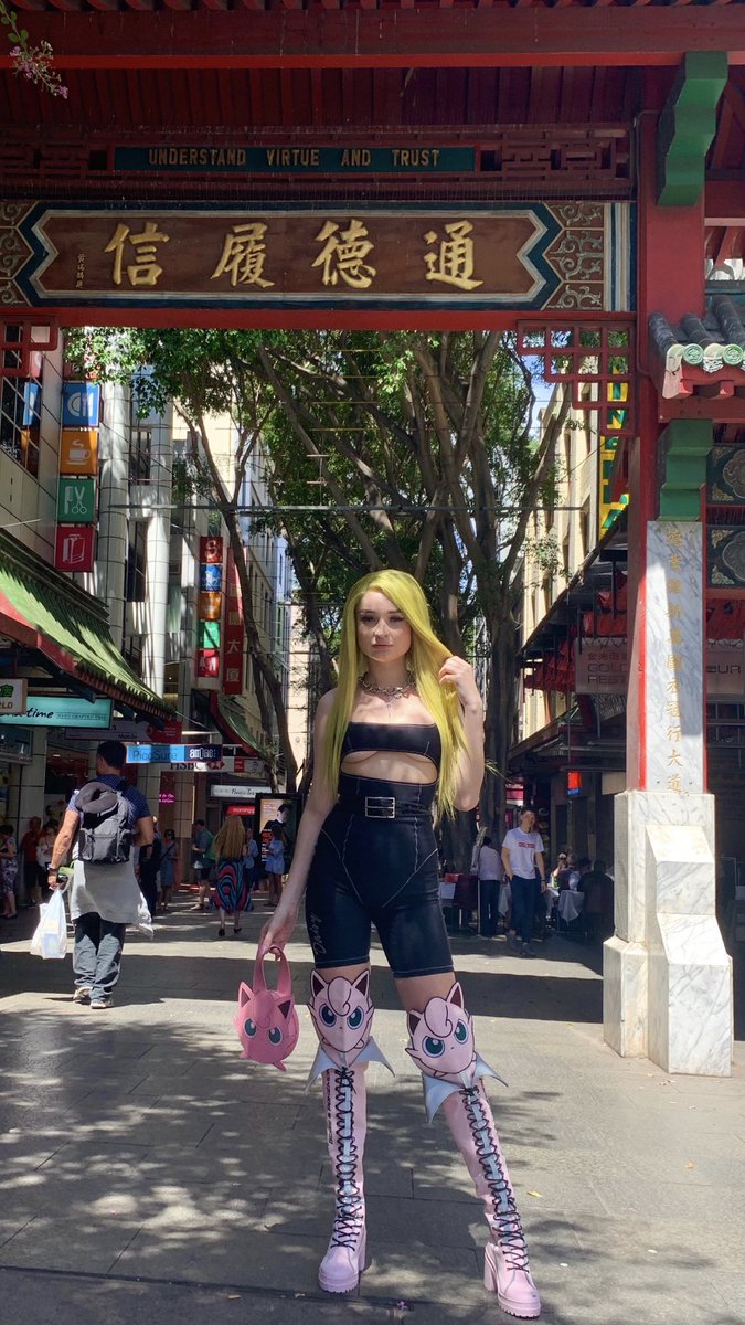 kimpetras's tweet photo. Kim Petras used WOO-AH! https://t.co/eTAEbmKJBI