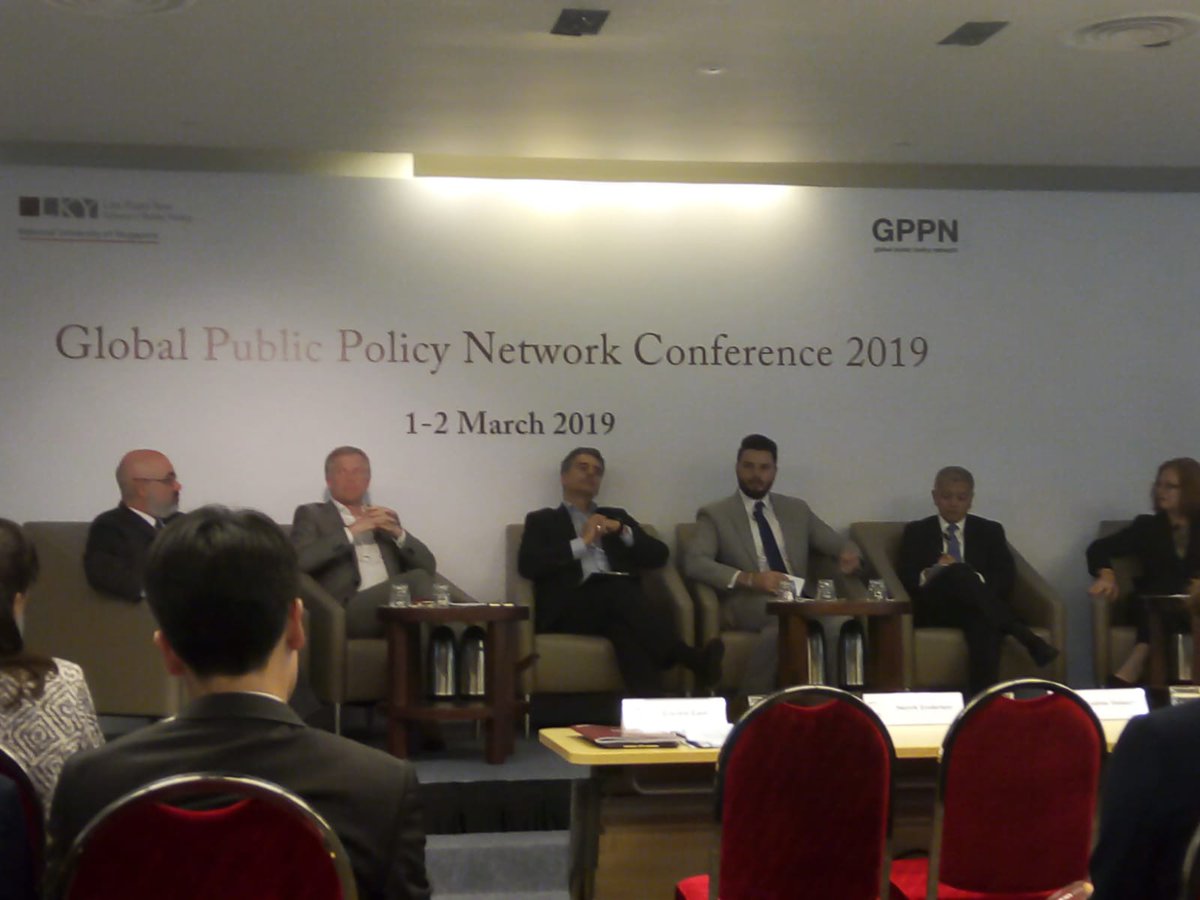 MogiBadral's tweet photo. #DeansDialogueGPPN19 at #GPPN2019. Deans of NY's @ColumbiaSIPA, Tokyo's #GrasPP, Singapore's #LKYSPP, London's #LSESPP, Berlin's @thehertieschool, Sao Paulo's @FGV. We're missing the 7th member of #GPPN, Paris' #SciencesPo. Moderated by my classmate from Afghanistan https://t.co/IXzQdvTUik