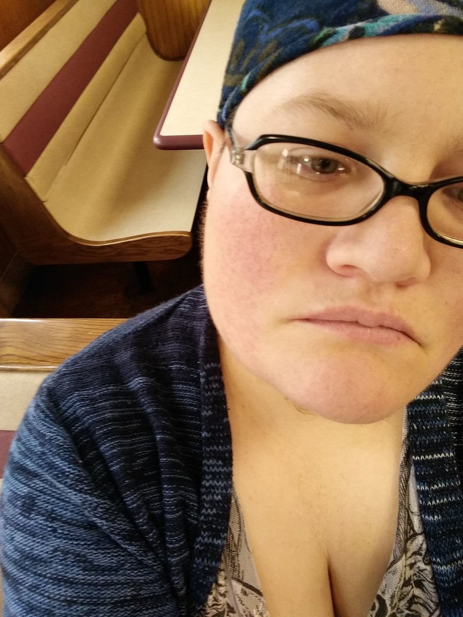 andiymouse's tweet photo. Well this is fun. I started having the left side of my face swell. I have bells palsy from whatever it is. So hefty antibiotics and steroids. Wish me luck. 15 hours in doctor offices and the ER is no bueno. Chin up. This too shall pass no? Gah. 
#powerthroughit!
@MyPeakChallenge https://t.co/Esyo6Wv0Es
