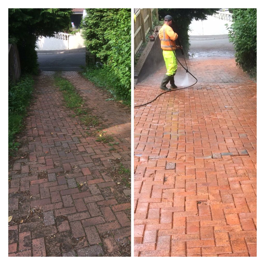 #Rendercleaning #exterior #cleaning #buildingcleaning #externalcleaning #roofcleaning #patiocleaning #loveyourhome