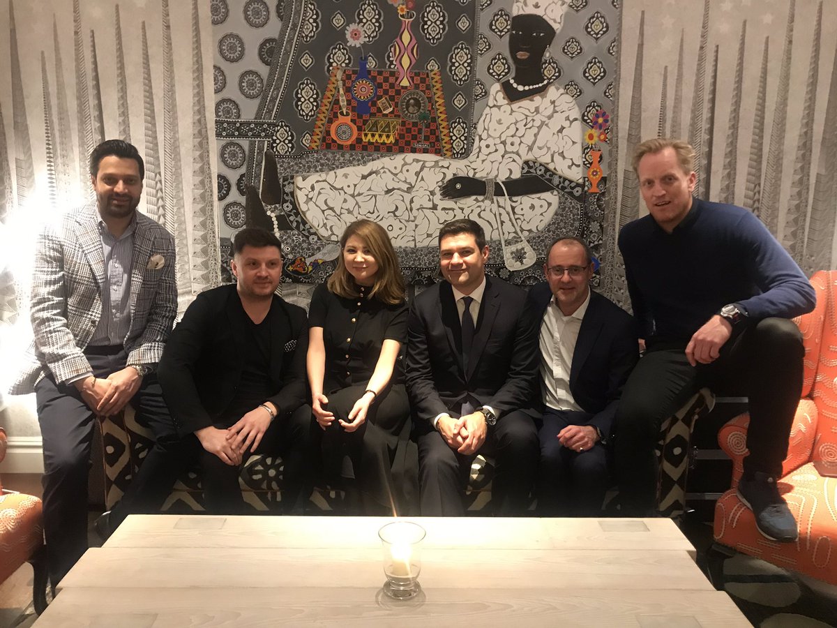Inn_Tweets's tweet photo. #RetailFood was at heart of the discussions yesterday for the pre-event #MAPICFOOD. What a great night! >@hines @Zabardastwraps @RPAnalyst @InnNoemie @rita_coquio @jameshacon @Priss_Inn @inn_effie @AJS_Inn @OliviaIgwe @DomMillar @fran_pup https://t.co/v6rNEjbMao