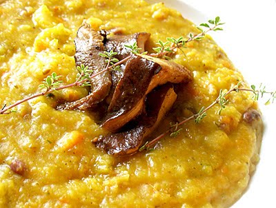lulzchef's tweet photo. 😋Indian-Spiced Squash, Pear and Adzuki Bean Soup with Lightly Braised Mixed Mushrooms

If you're going to Instagram your food, you may as well swap dried adzuki beans 👨‍🍳 with sautéed sprouting broccoli!
#nomnom #foodporn

https://t.co/Lvup0dreM1 https://t.co/OwOGBH7Dyc