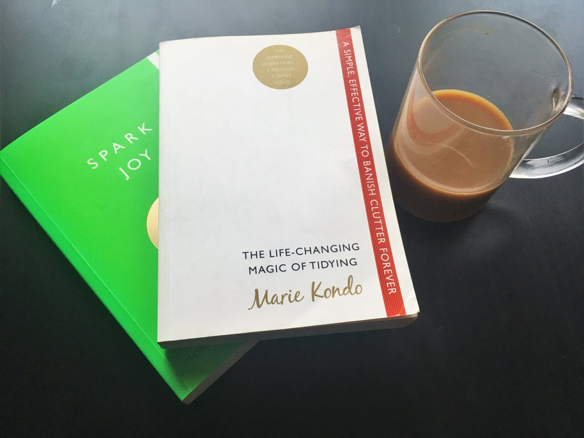 Kondo isn’t a traditional ‘minimalist’ as most people think of the word, but there is so much that I love about her method and philosophy...

Minimalism and the KonMari Method via Minimal Student | bit.ly/msbkon