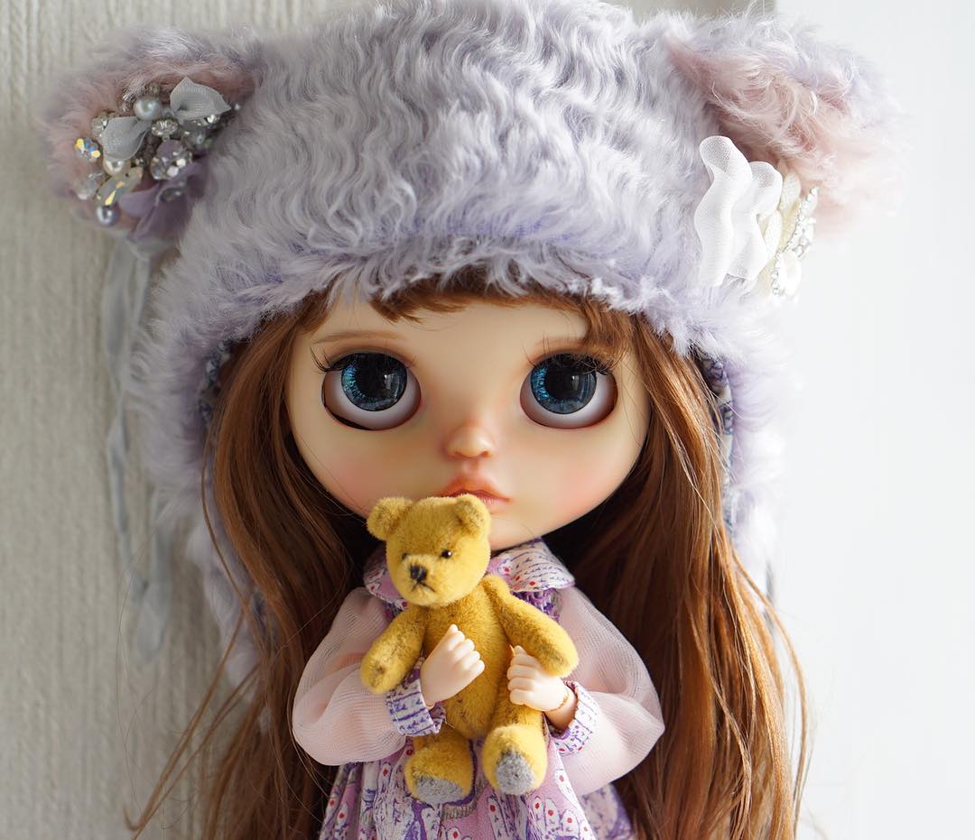 uri_ragdoll's tweet photo. #blytheoutfit #ooakblythe #instablythe #blythecustom #blythehat #urihat #urimimi #merudoll #blythestagram #blythephoto #カスタムブライス #ブライスアウトフィット #ブライス大人女子部 #ブライス帽子 #ブライス撮影 #アイドール東京 https://t.co/XLBhPgrFsr