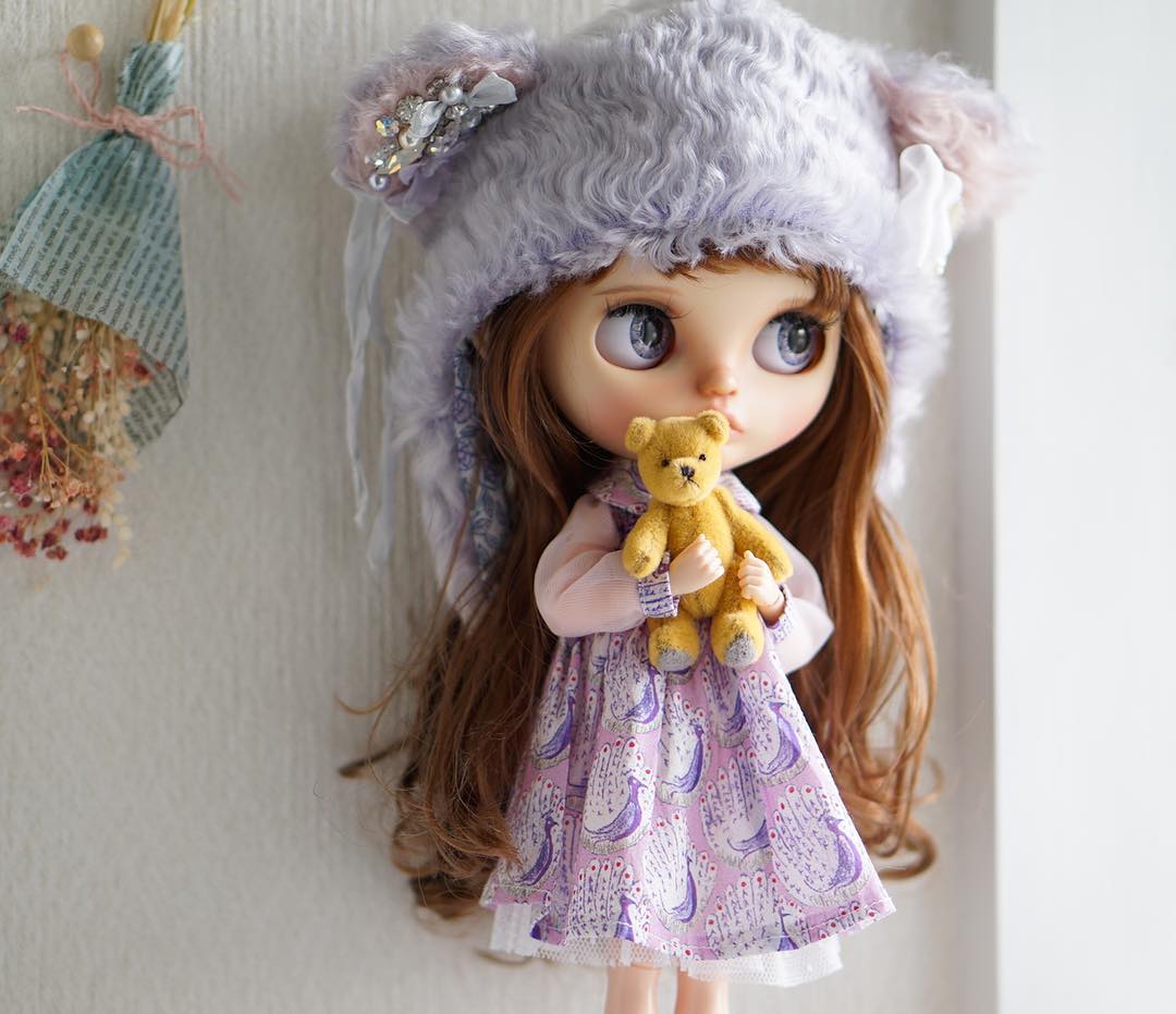 uri_ragdoll's tweet photo. #blytheoutfit #ooakblythe #instablythe #blythecustom #blythehat #urihat #urimimi #merudoll #blythestagram #blythephoto #カスタムブライス #ブライスアウトフィット #ブライス大人女子部 #ブライス帽子 #ブライス撮影 #アイドール東京 https://t.co/XLBhPgrFsr