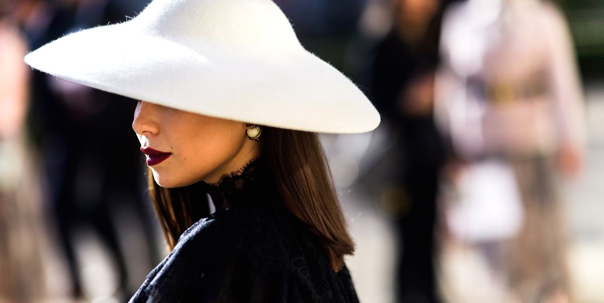 buff.ly/2tJ7TPL #ParisFashionWeek