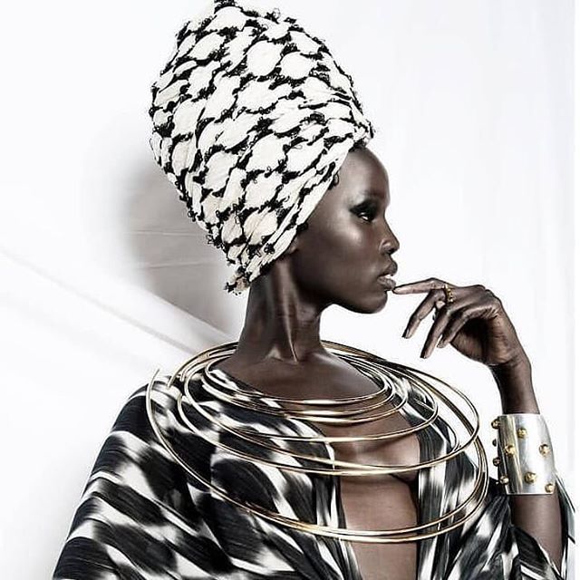 afrikanza's tweet photo. African beauty @shanellenyasiase https://t.co/z71upgKHPp