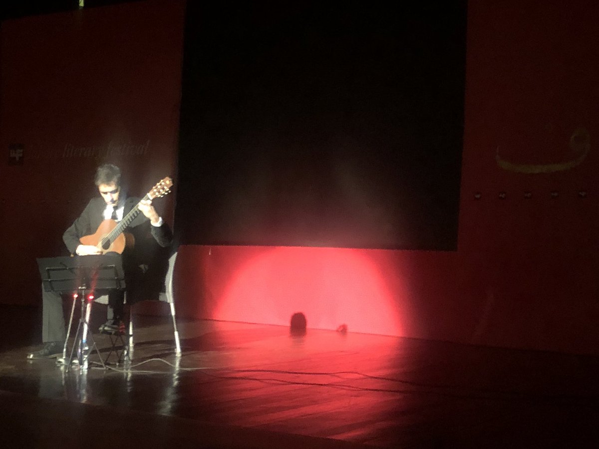 lhrlitfest's tweet photo. Raul Viela performing at #LLF2019 #Lahore @LACOfficialPK thanks to @SpaininPakistan #FromMadridWithLove #FedericoLorca https://t.co/v37yweMWdw