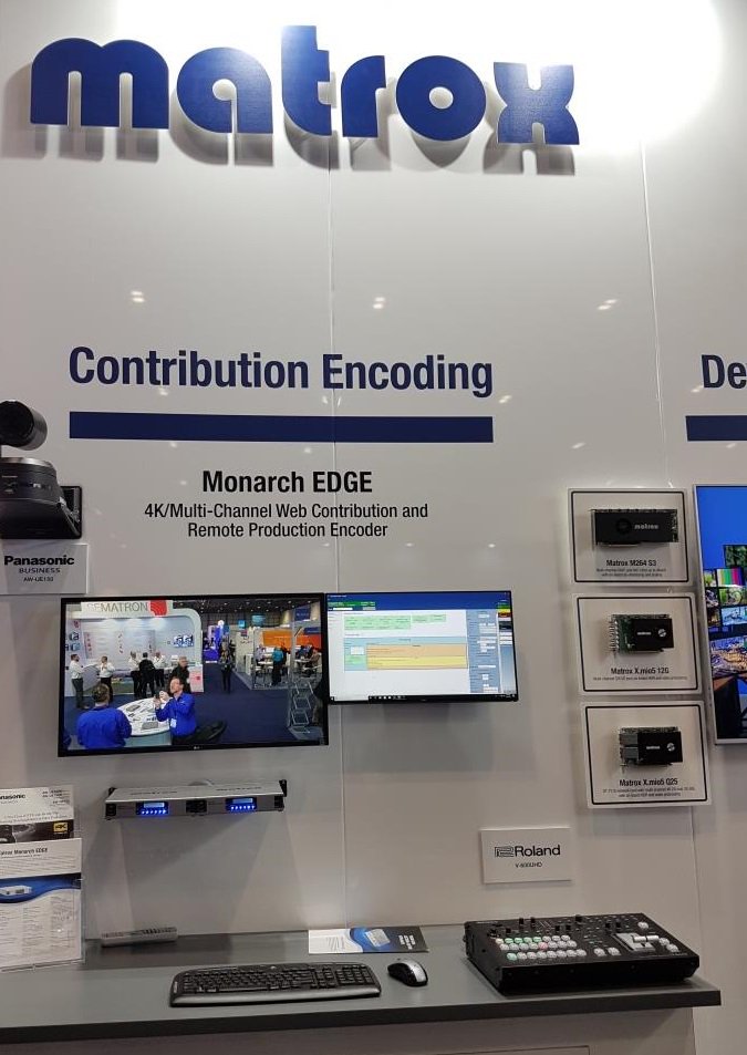 GlobalDistNews's tweet photo. At @BVExpo @Albertomatrox collaborated with @PanasonicUK and @rolandproavuk showing a full #12G workflow #LiveStreaming #MonarchEDGE #4k #RemoteProductionEncoder #BVE2019 https://t.co/IEluUAv0s9