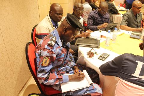 APO_source's tweet image. Enhancing #ScreeningSystems for #TraffickingVictims in #Mali @UNmigration @IOMchief #IOM #Migration #Law goo.gl/iWAZnQ