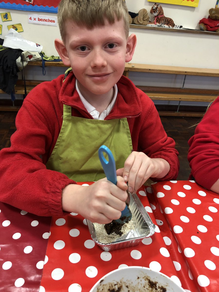 WoodchurchCEP's tweet photo. Day number 2 of @KiddyCookSELond workshops! https://t.co/Tzv2XFoozE