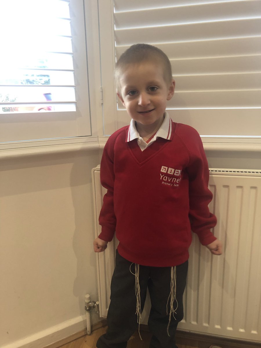 jaketubeywiggle's tweet photo. End of the week positivity klaxon!
Super proud of our superstar boy who has smashed a full week back in school after missing all of the last half term. And super thankful to you lovely lot who have helped us to sell out all 200 tickets for #JokesforJake in less than a week! https://t.co/ij03F32aIt