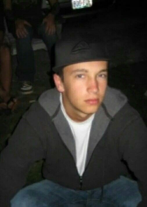 KlTCHENSlNKMP3's tweet photo. fetus tyler https://t.co/hoq9ULiQoq