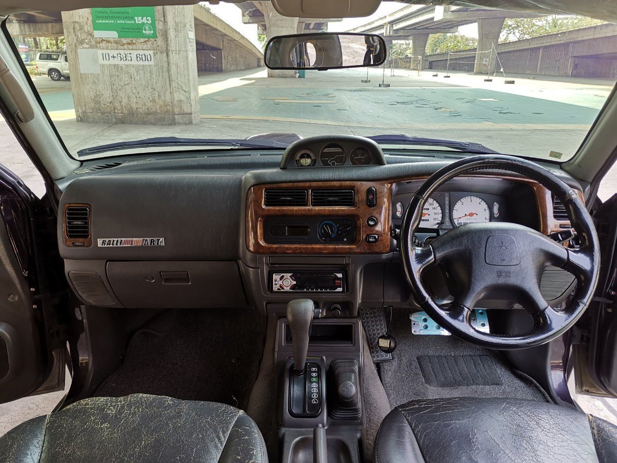 Korn2C's tweet photo. Mitsubishi G-Wagon 2.8 4WD AT ปี2003
**ขายเพียง 189,000 บาท
คลิกดูรูปและรายละเอียดเพิ่มเติม
https://t.co/2iFIzp0zi6

#KORN2CAR  #รถมือสอง #ฟรีดาวน์
#Toyota #Honda #MAZDA #Nissan #Ford
#Isuzu #Mitsubishi #Benz #BMW #MG https://t.co/FvDNelcnFs
