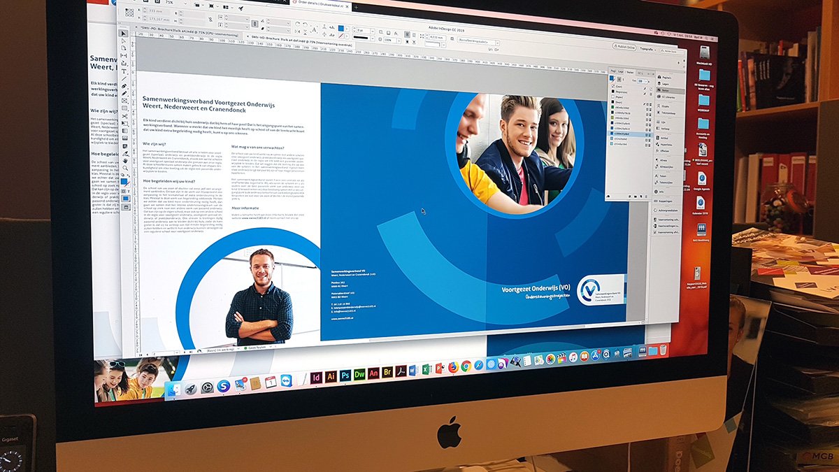 Beeldvang's tweet photo. Just in time gereed! 2 nieuwe folders voor het Samenwerkingsverband Primair en Voortgezet Onderwijs. Terwijl het “zuiden” zich gereed maakt voor de #vastelaovend gaat de drukker aan de slag met de folders. #beeldvang #online #offline #media #creatievecommunicatie https://t.co/VsreBljs0g