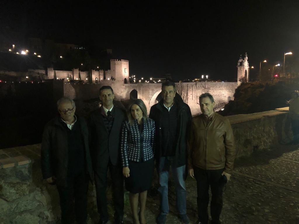 SignifyEspana's tweet photo. Inauguramos la nueva iluminación del Puente de Alcántara en Toledo. El cuarto monumento de la ciudad gestionado dentro de la plataforma IoT Interact Landmark #teamSignify @InteractIoT https://t.co/lmCmDcDtuu