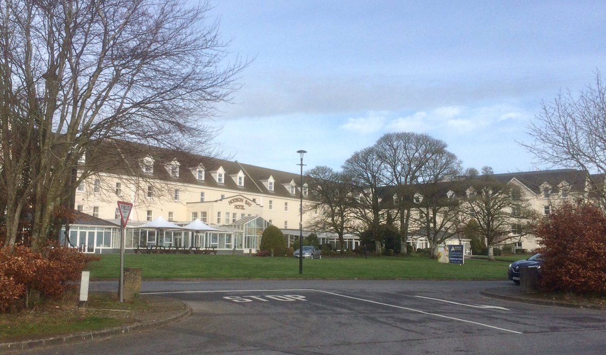 TPixPhoto's tweet image. Location for today's photo shoot, the beautiful Hodson Bay Hotel.
twistedpixelsphotography.com