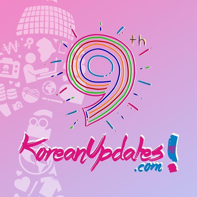 KoreanUpdates's tweet photo. Gak kerasa KoreanUpdates umurnya udah 9 tahun lagi aja ๐๐๐
.
Jjangers, kalian follow KU (IG, Twitter, ataupun Facebook) mulai dari kapan/jamannya siapa nih? ๐ค
Coba cerita-cerita kisah pertemuan pertama antara kita, uwuww~ ๐
#KoreanUpdates #9thAโฆ https://t.co/o7kUjw4OIH https://t.co/Fg4Xj9eCN0